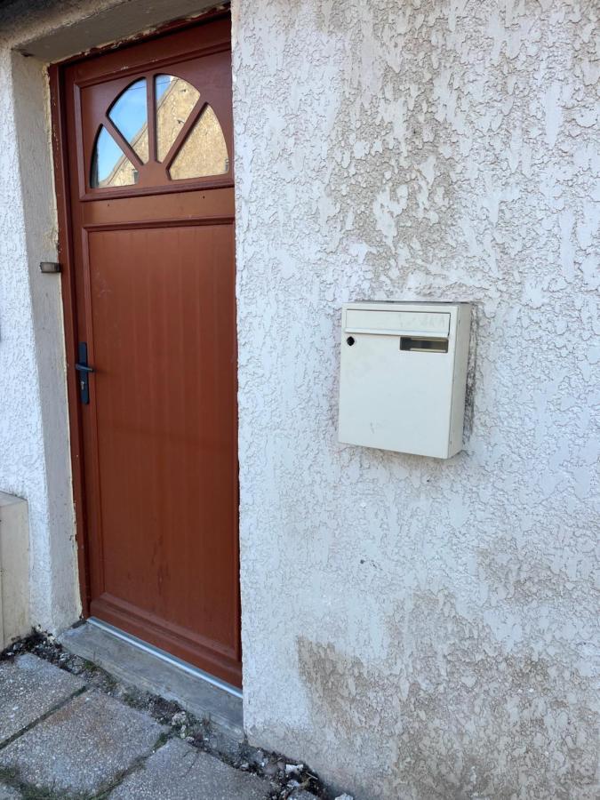 Petit Logement Proche GivernyBonnieres-sur-Seine エクステリア 写真